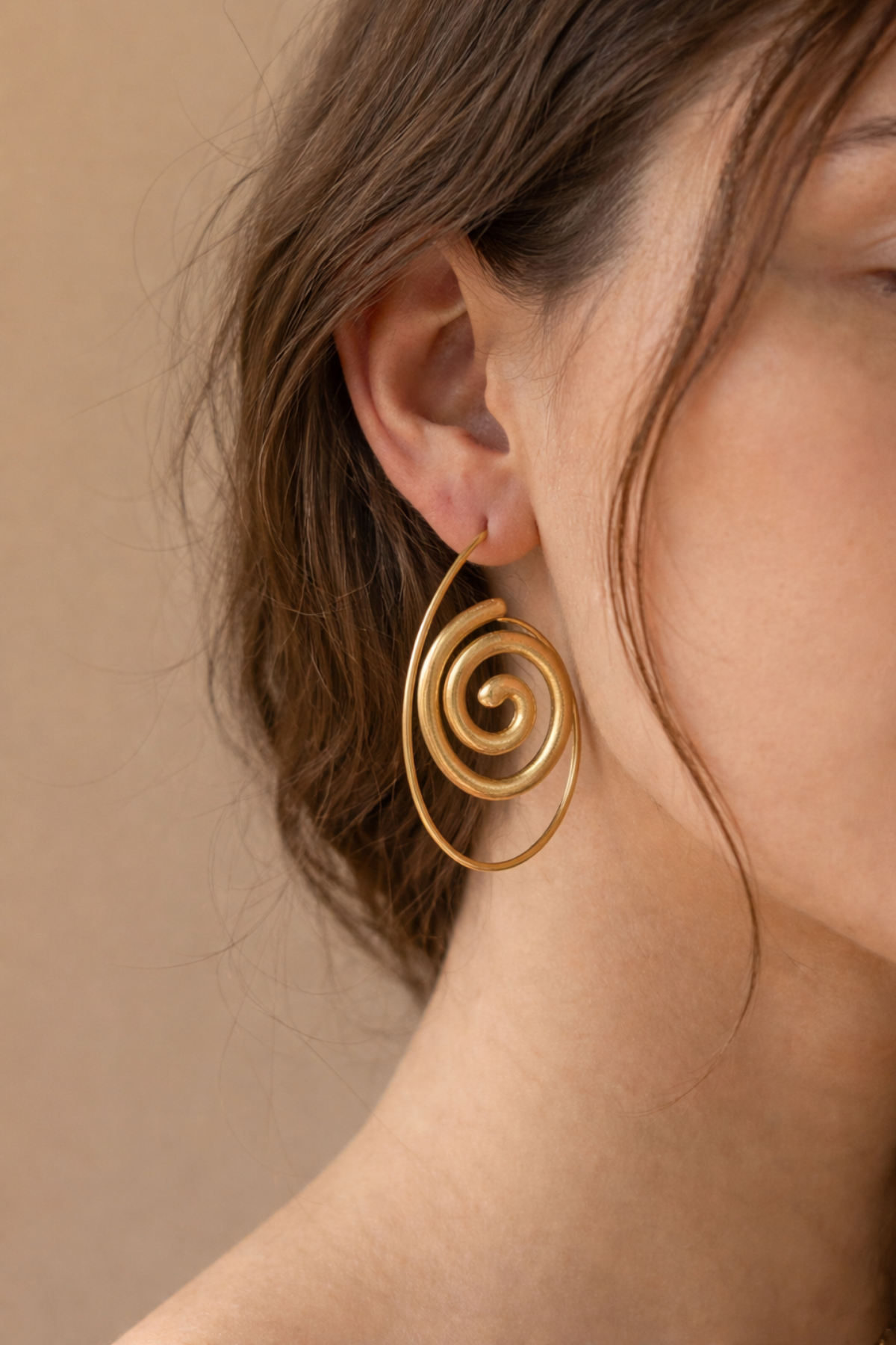Spiral Halka Küpe Altın Rengi