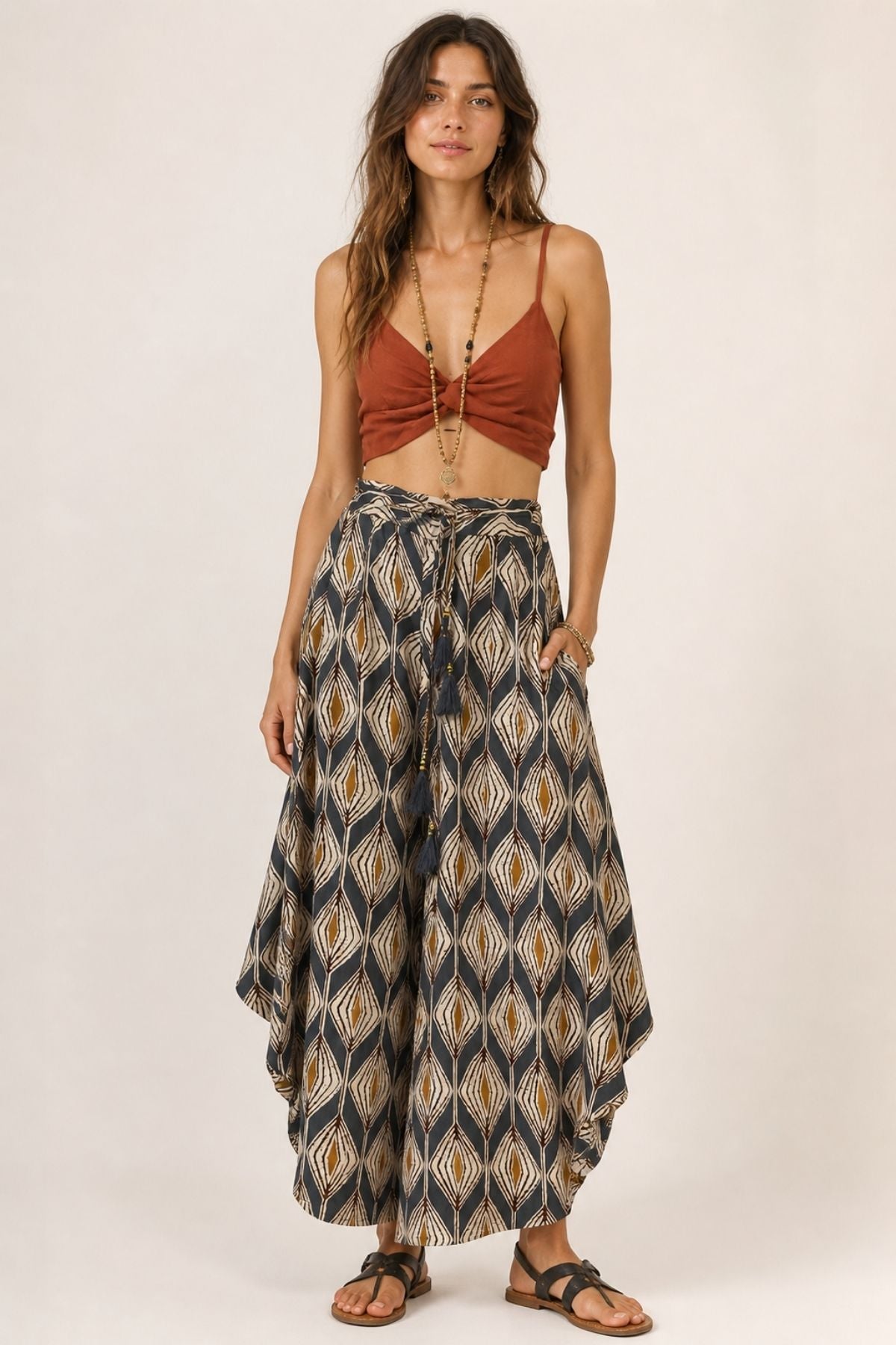 Etnik Desenli Harem Pantolon Petrol - Beyaz