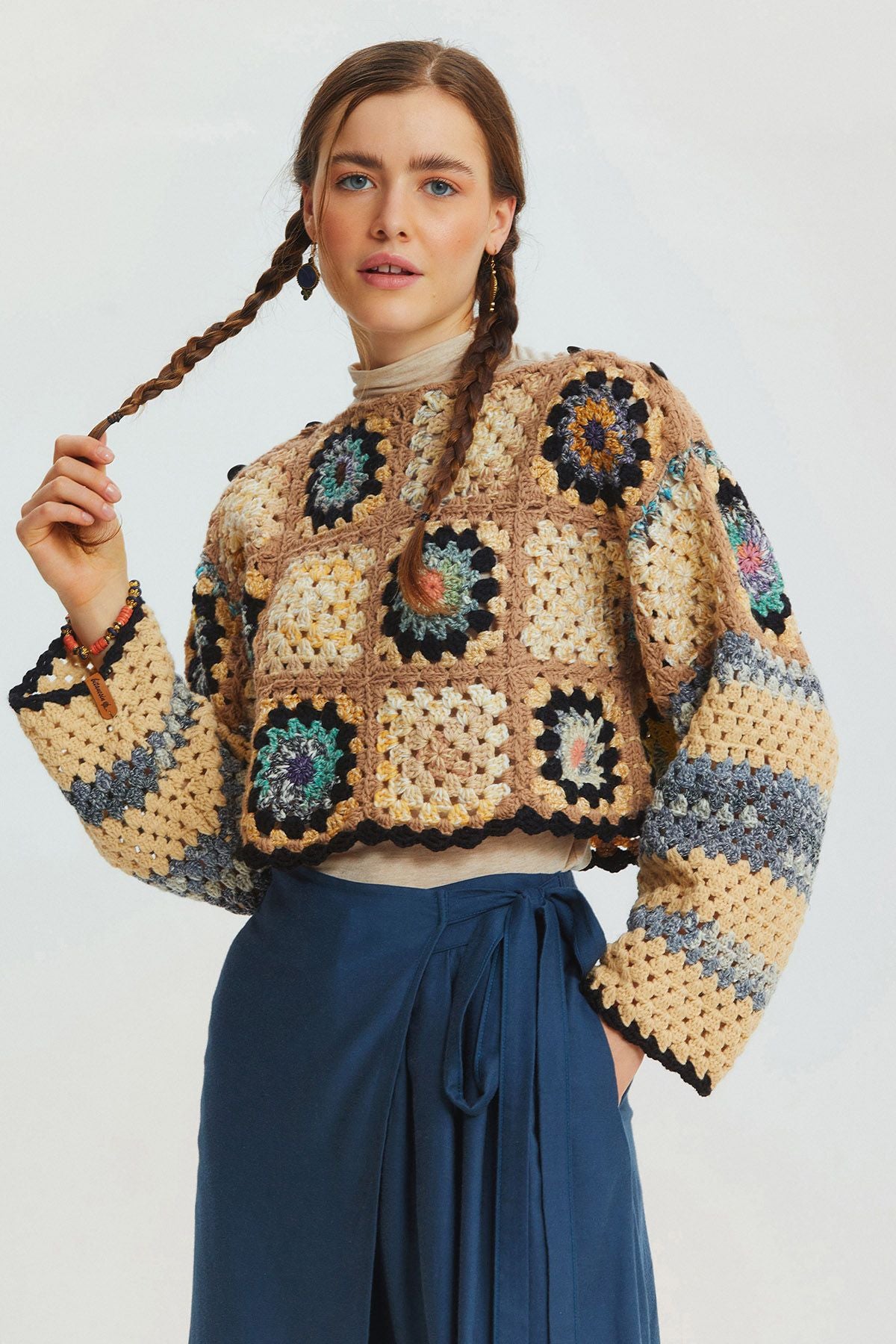 Tığ İşi Patchwork Kazak Mix