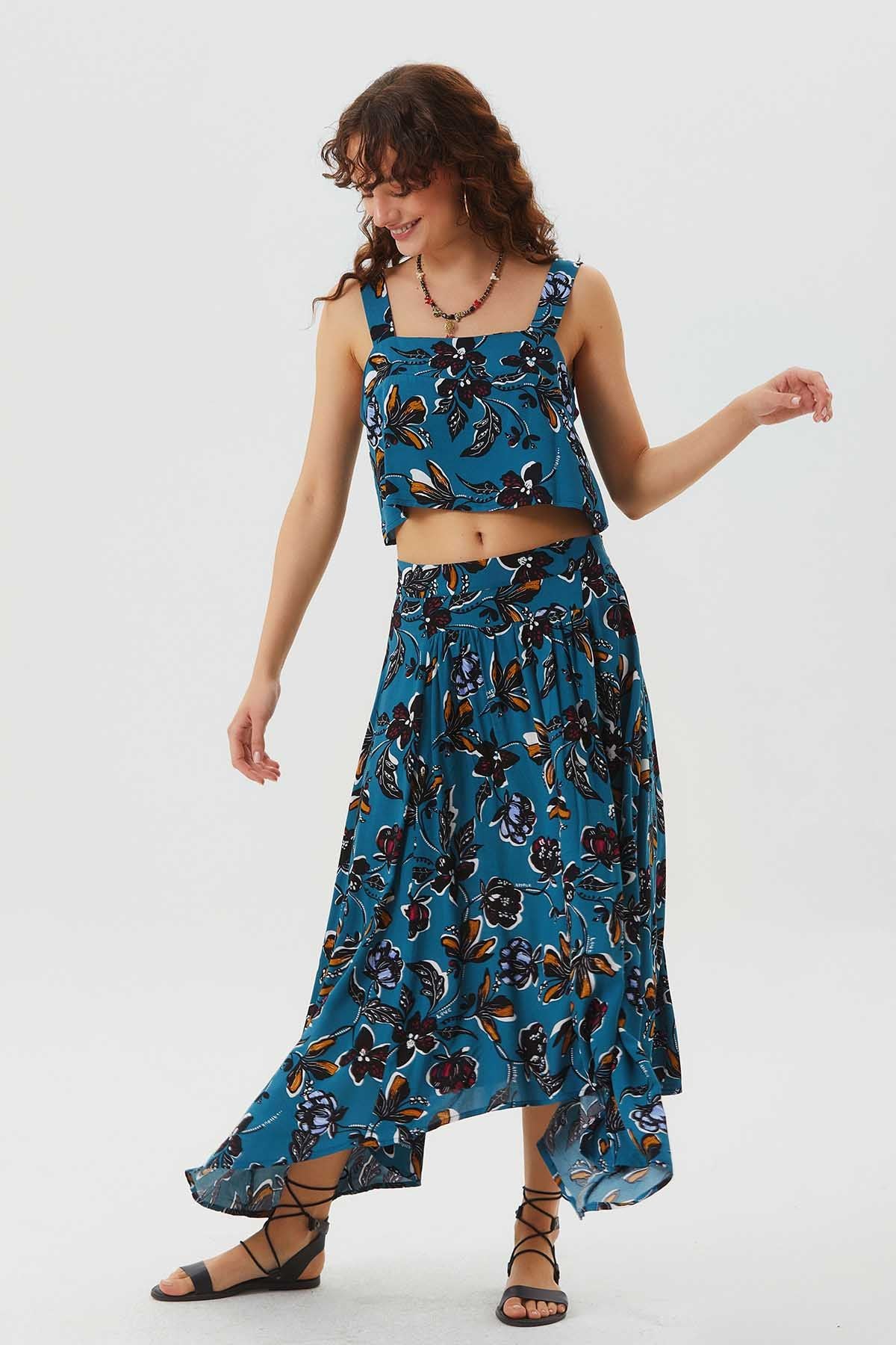 Kare Yaka Kalın Askılı Bohem Crop Bluz Petrol
