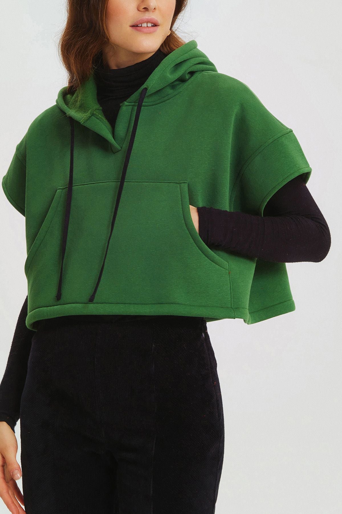 Kapüşonlu Pamuklu Crop Sweatshirt Yeşil