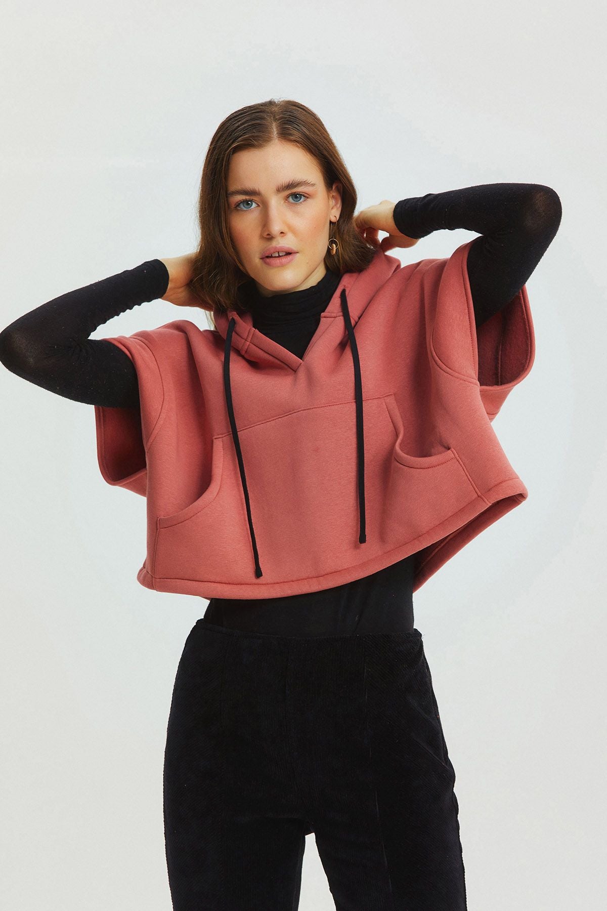 Kapüşonlu Pamuklu Crop Sweatshirt Pembe