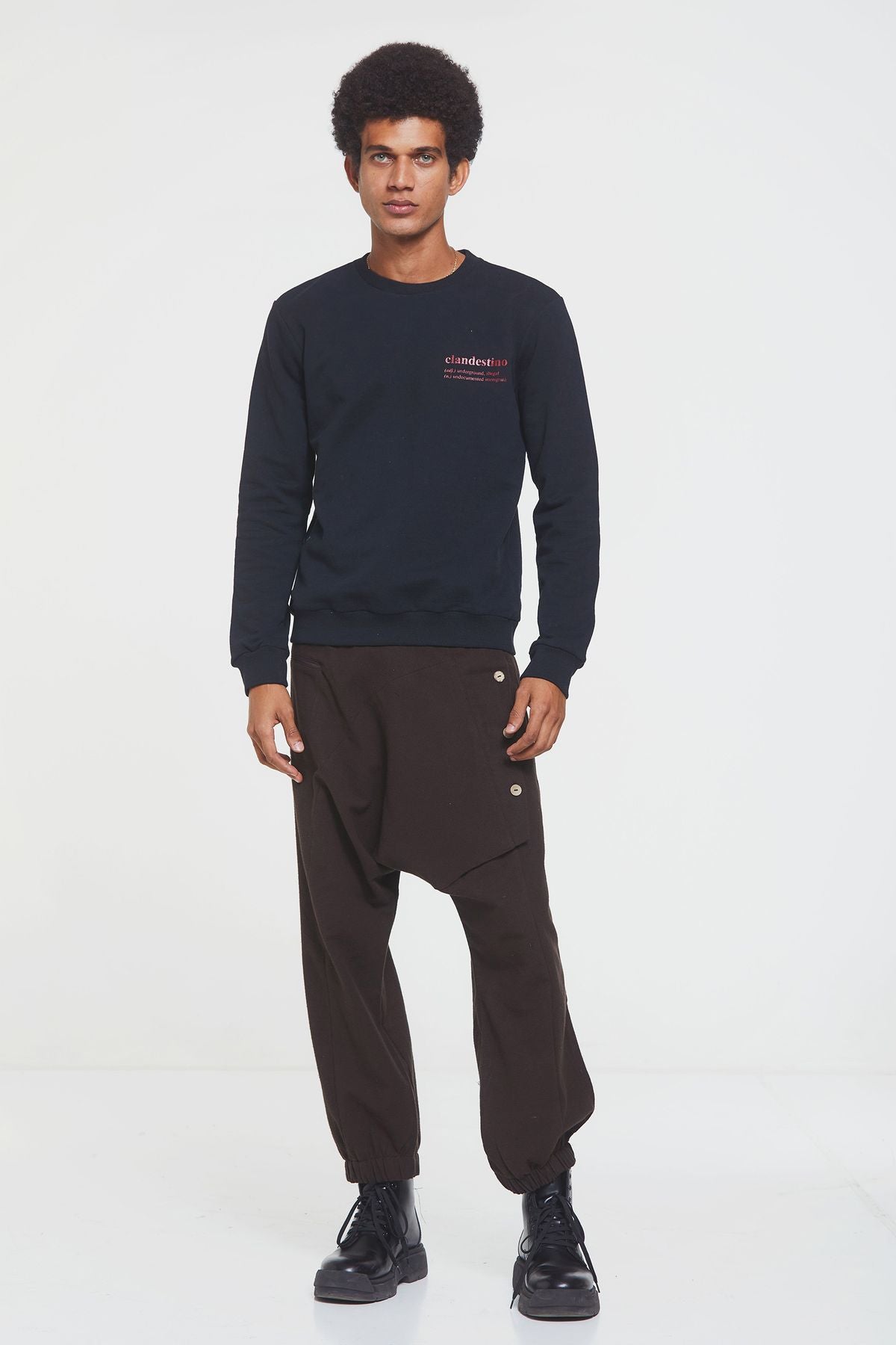 Clandestino Baskılı Sweatshirt Siyah